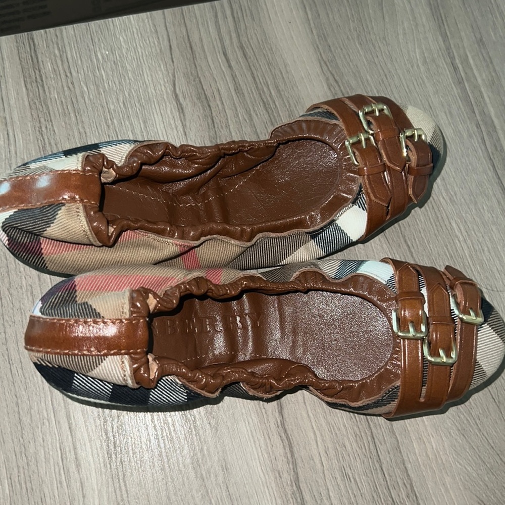 Burberry Bridle House Check Falconry Ballerina Flats